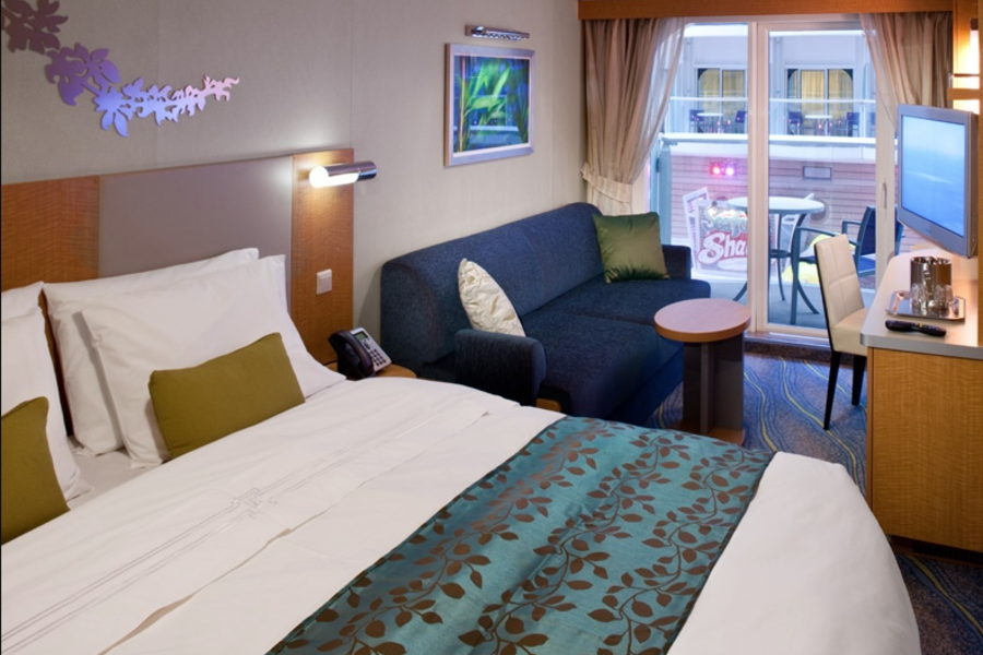 RCI Harmony of the Seas Neighbourhood View Stateroom with Balcony Guarantee.png
